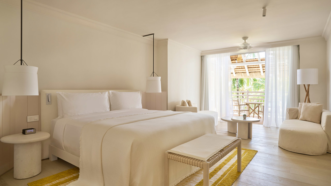 The Grand LUX* Suite