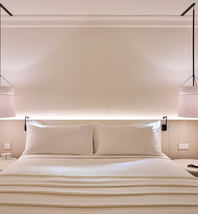 FAMILY SUITES