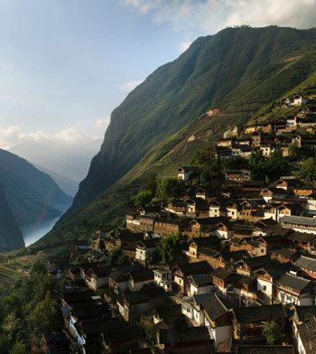 stone-town-the-lux*-way