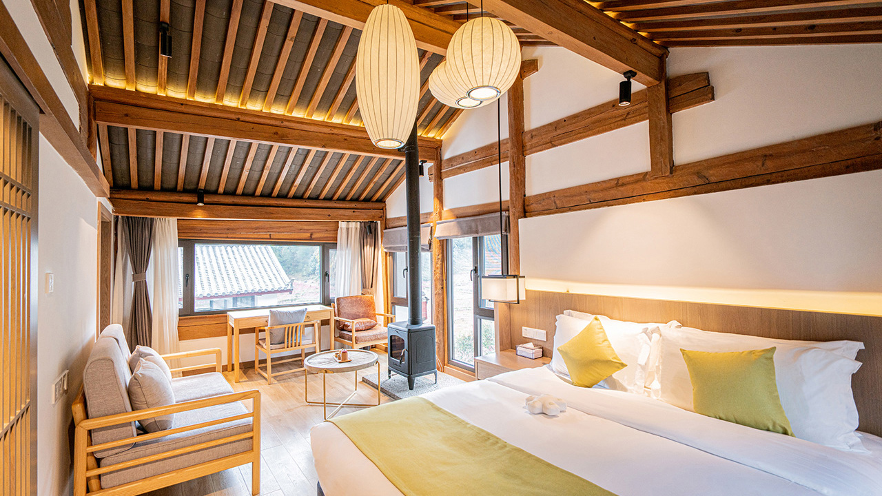LUX* Suite